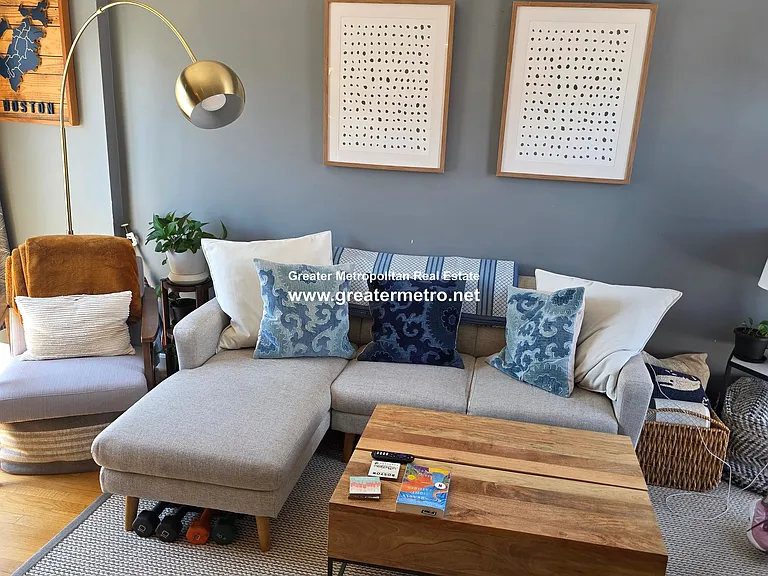 32 Sheafe St #4 — Photo 4