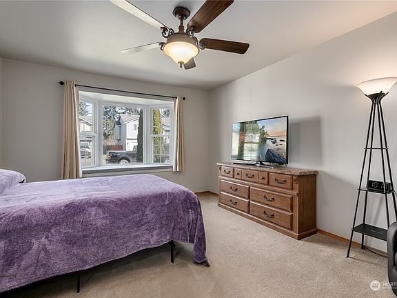 5th image of 15781 Yelm Terra Way SE