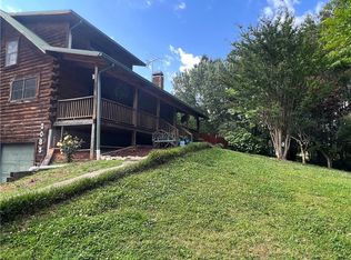 2083 Nancy Way, Loganville, GA 30052