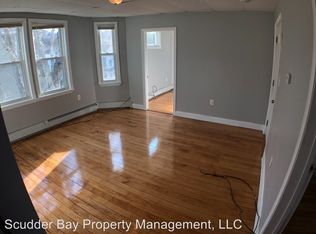 326 Lovell St APT 3, Worcester, MA 01602