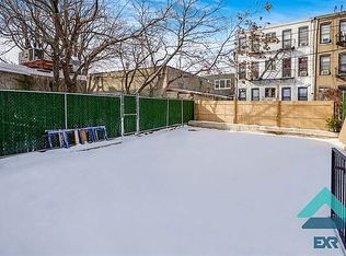 1823 Palmetto St #1R, Ridgewood, NY 11385