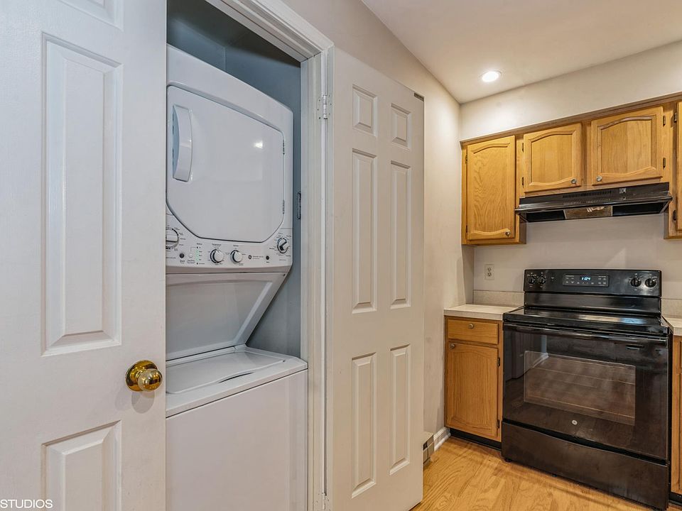 In Unit Washer and Dryer