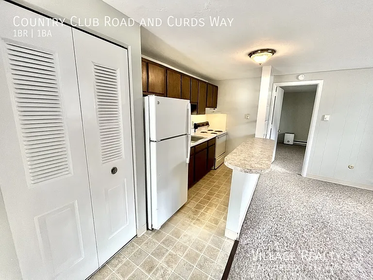 Country Club Rd — Photo 19