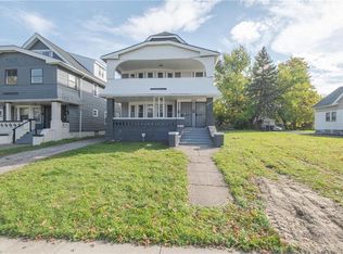 3697 E 147th St #Up, Cleveland, OH 44120