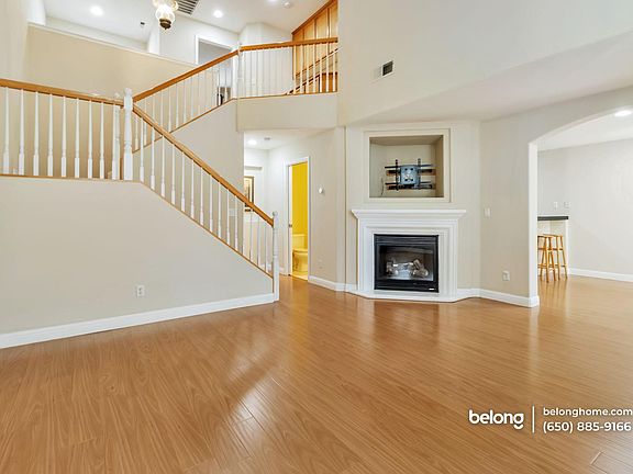 5th image of 3162 Silverland Dr
