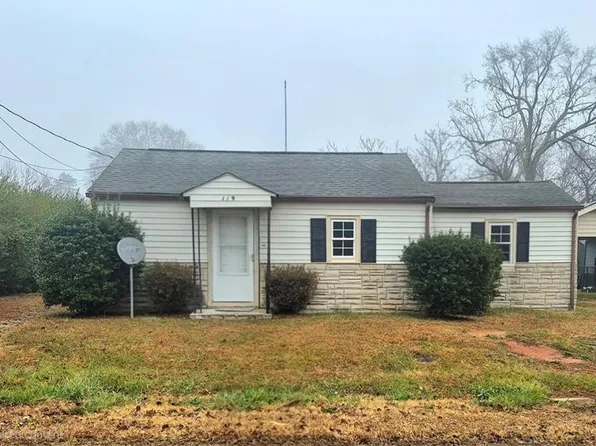 119 Hines Dr, Winston Salem, NC 27107