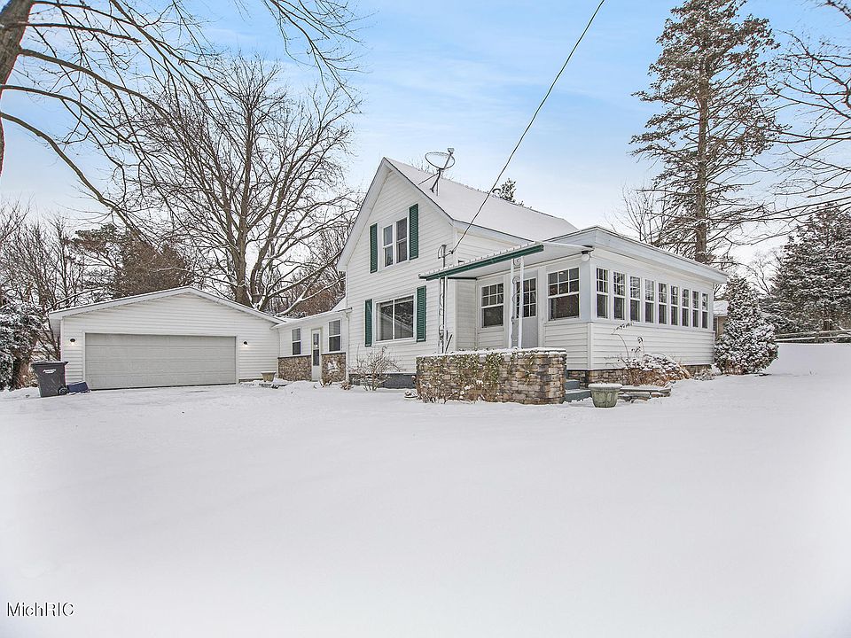 1st image of 1419 W Lakewood Blvd