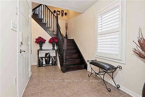 1st image of 23 Bevington Rd