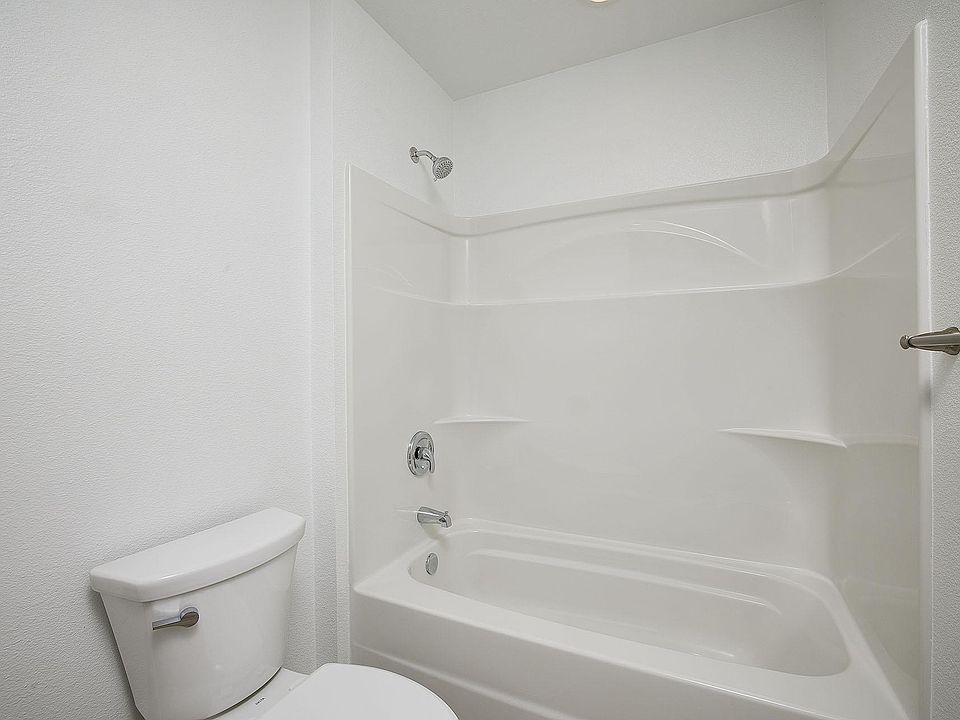 1st image of 238 N Indiana Ave #3-4