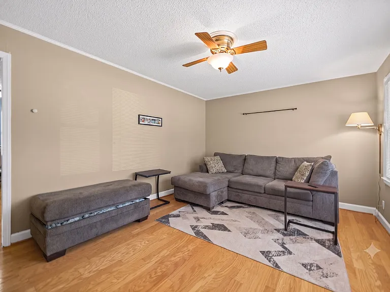 324 Bright Ave — Photo 11