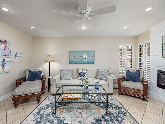 4th image of 29 Forest Hills Ln #29A