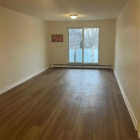 583 Mornington Ave #211 — Photo 5