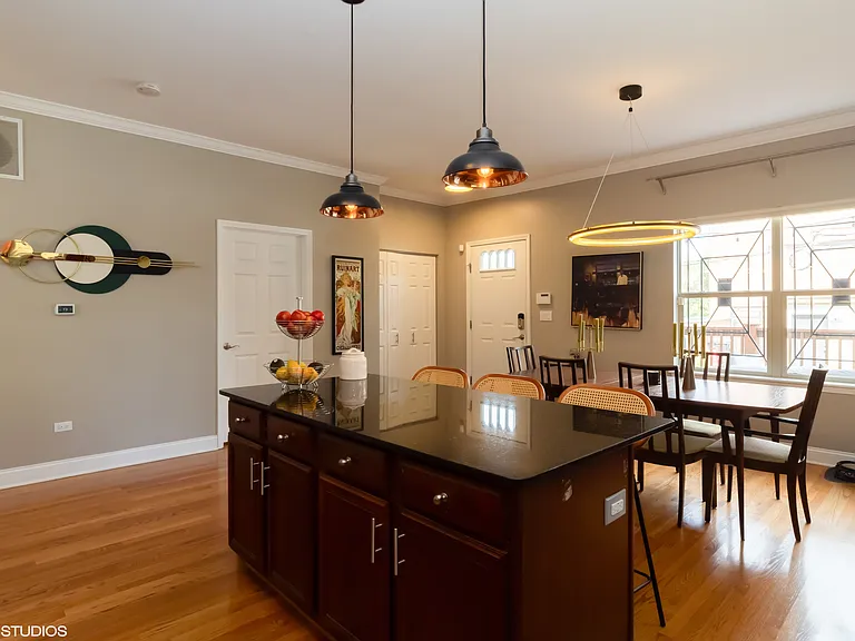 2041 W Warren Blvd #A — Photo 5