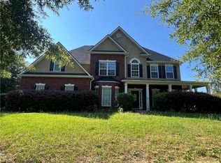 528 Bethelview Dr, Hampton, GA 30228