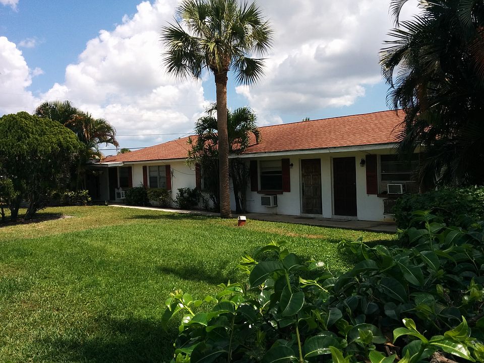 2nd image of 4673 Myrtle Ln