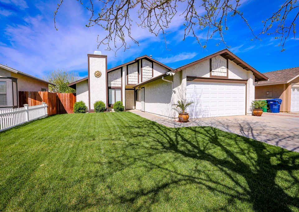 1st image of 37521 Christina Ct