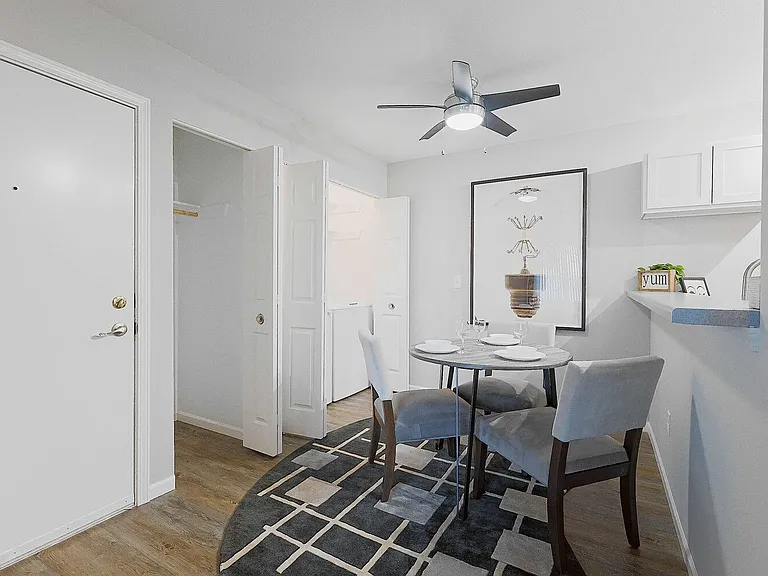 Compass Pointe — Photo 115