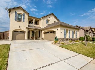 8249 Hopewell Dr, Elk Grove, CA 95757