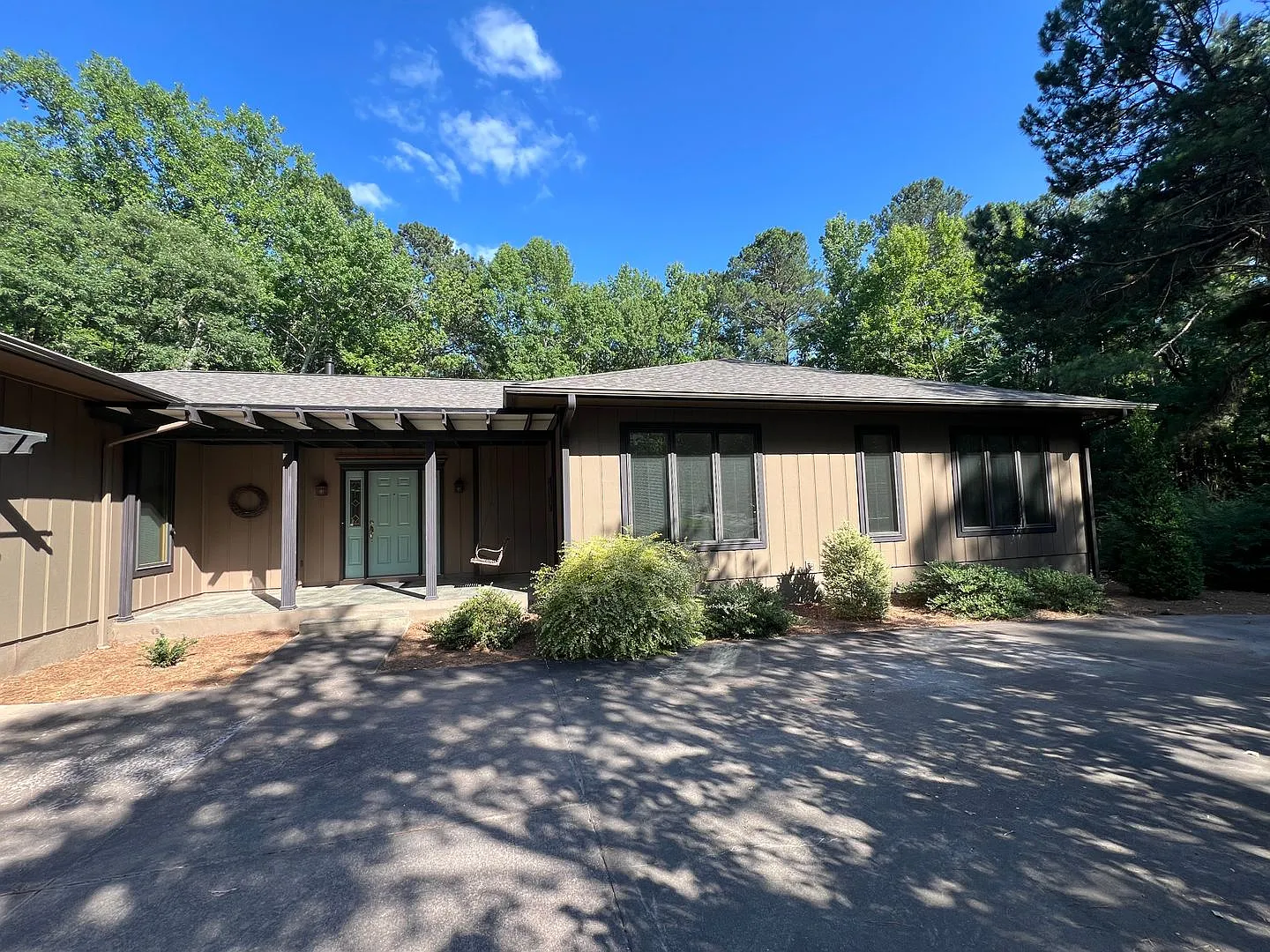 Tranquil and Secluded Raleigh Home with Unique Bonus Features Located on a Large Lot on a Private... — Photo 2