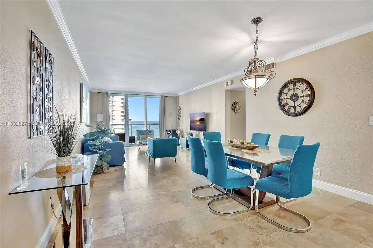Building Photo - 3801 S Ocean Dr #6Z