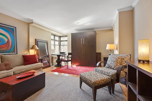 Sold by Level Group | media 1