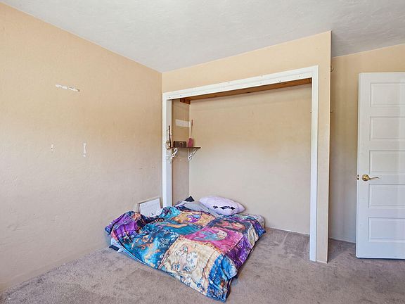 5th image of 1146 NE D St