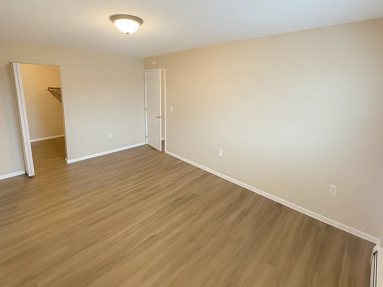 Beverly Apartments in Anoka — Photo 26