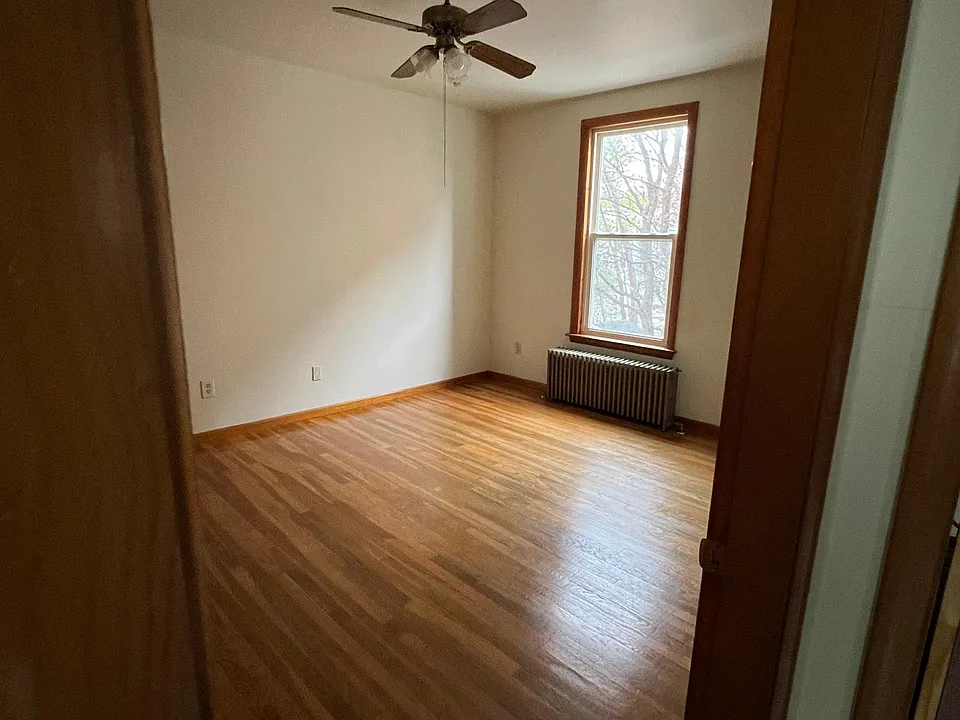 80 Wood St #2
