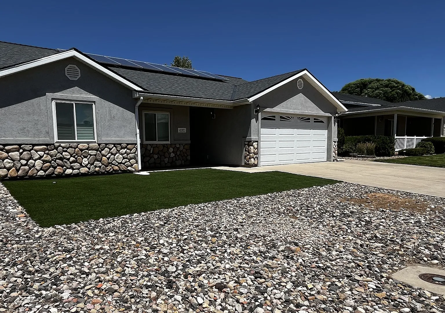 Cozy Private Pet Friendly Home!! — Photo 2