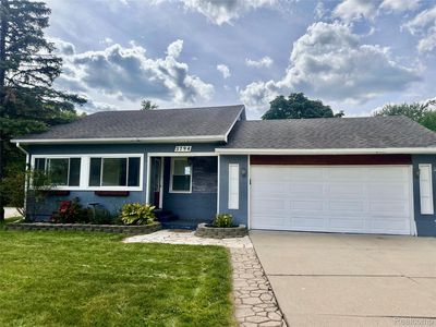 3794 Hazelton Ave, Rochester Hills, MI, 48307
