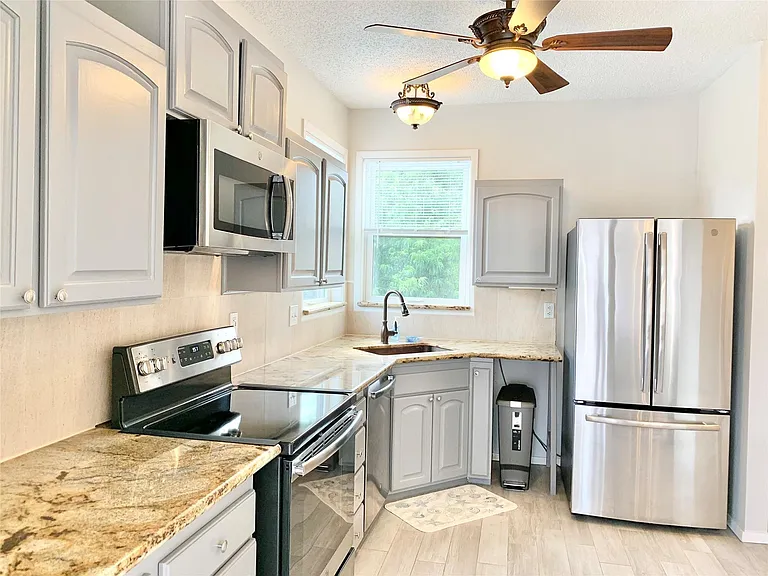 2402 Intrepid Way — Photo 34