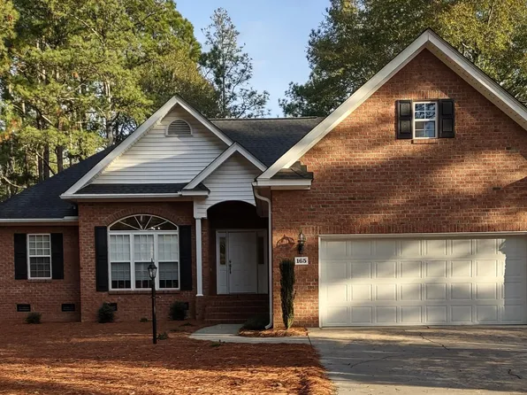 165 Oakmont Circle, Pinehurst, NC 28374