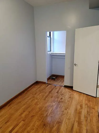 2952 W Belmont Ave #2R — Photo 9