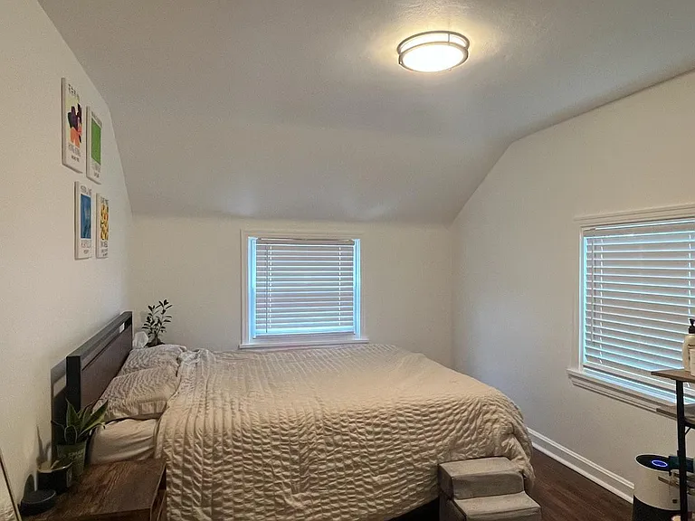 1454 Elizabeth Blvd — Photo 17