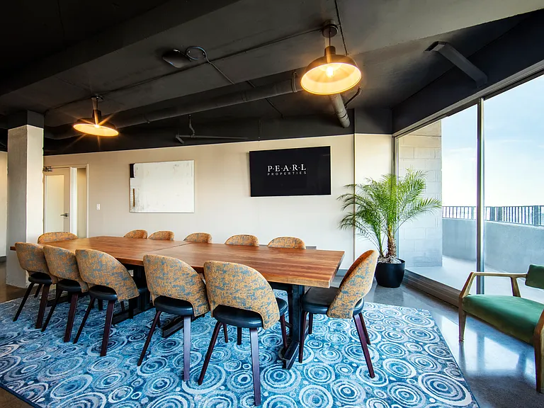 Free conference room. Wifi included