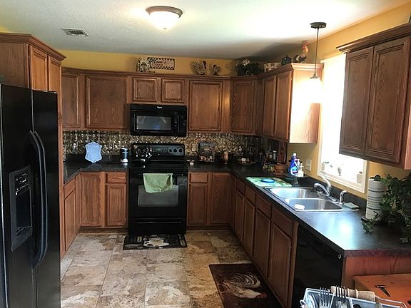 5th image of 127 Galemist Ct
