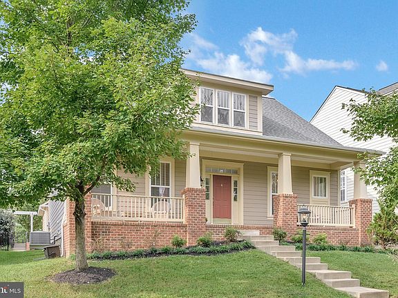 2nd image of 1301 Hearthstone Dr
