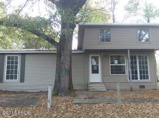 2348 Private Road 53, Du Quoin, IL 62832