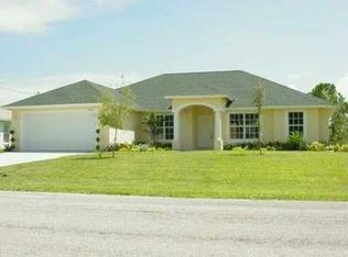 1027 SW McCoy Ave, Port Saint Lucie, FL 34953