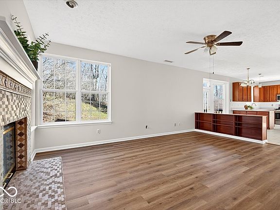 4th image of 5657 Rundle Ct