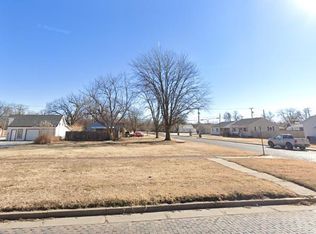 100 E 4th St, Ellinwood, KS 67526