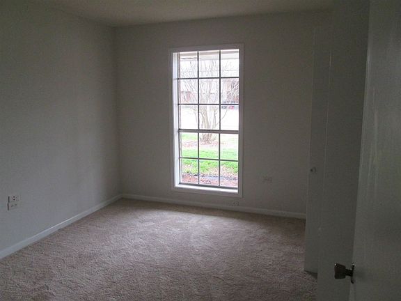 5th image of 310 Melody Dr #0
