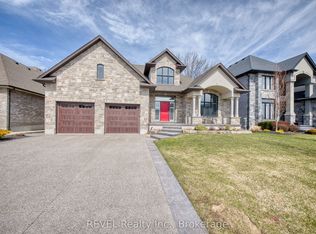 9421 Madison Cres, Niagara Falls, ON L2H0M3