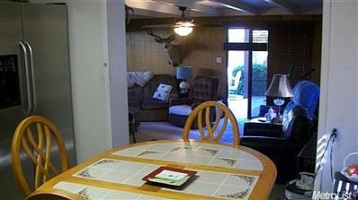 5th image of 505 Lilac Ln
