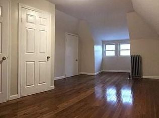 373 Crescent St #373, Waltham, MA 02453