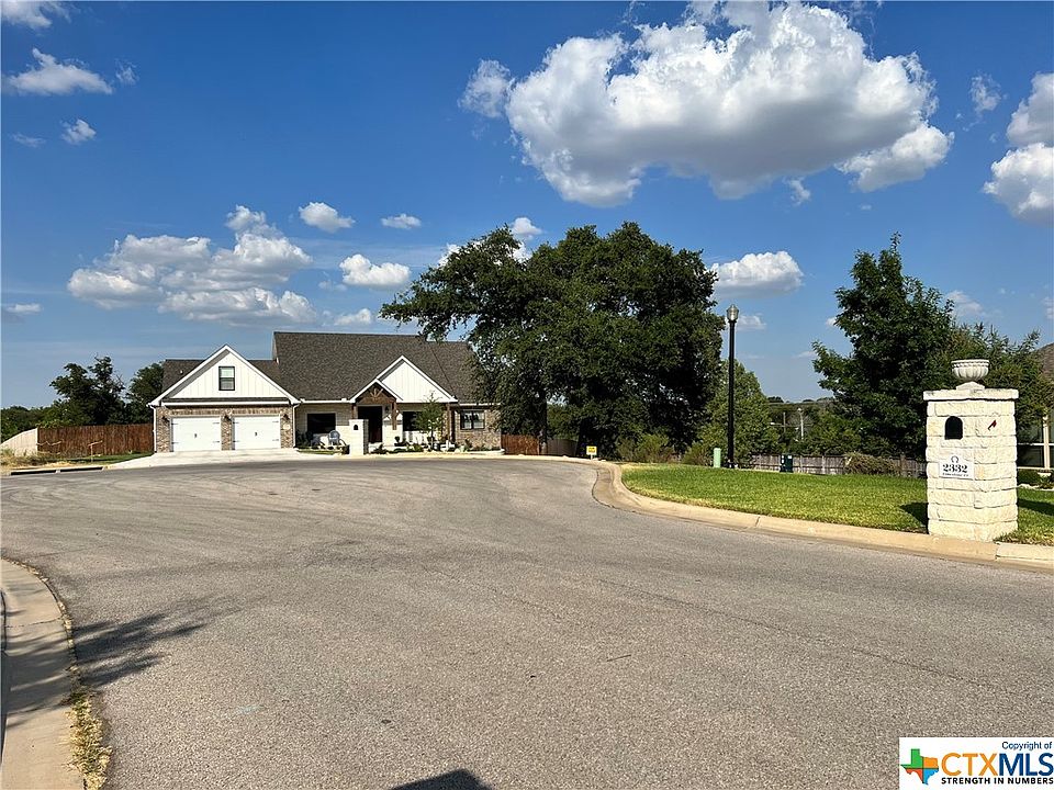 2nd image of 2340 Limestone Ct