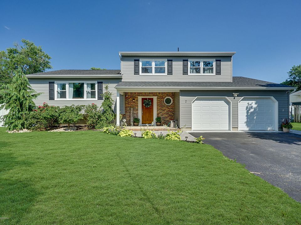 1st image of 2 Bough Ct