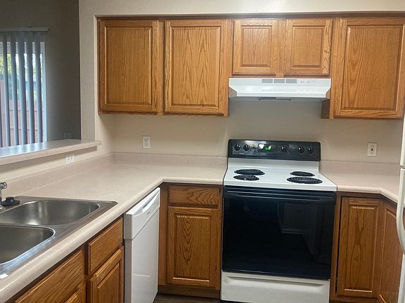5th image of 4403 Forrest Hill Rd #Townhouse