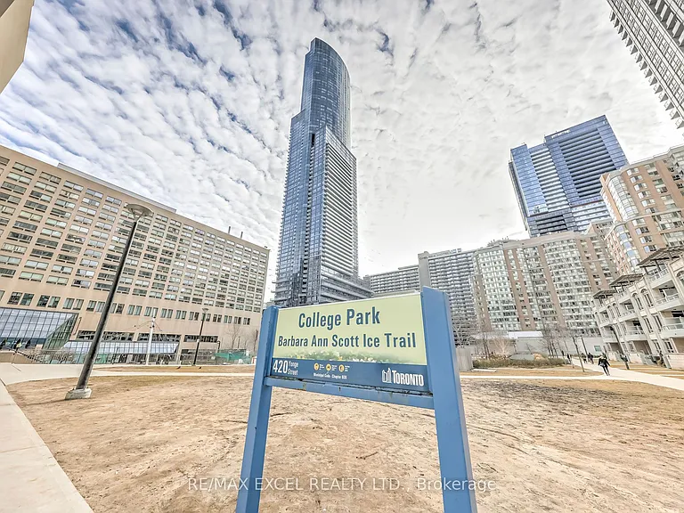 386 Yonge St #4904 — Photo 8