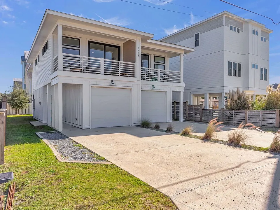 1419 Mackerel Ln #1